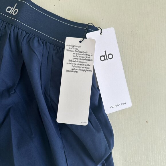 ALO shorts/sweatpants, size M, women's - Picture 4 of 5